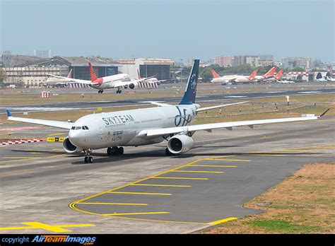 Airbus A330 343 Saudi Arabian Airlines HZ AQL AirTeamImages