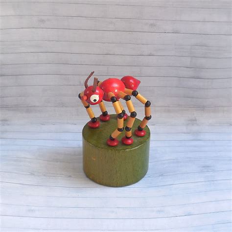 Push Puppet Bugs Ladybugs Spider Beetle Push up Toy Press Novelty