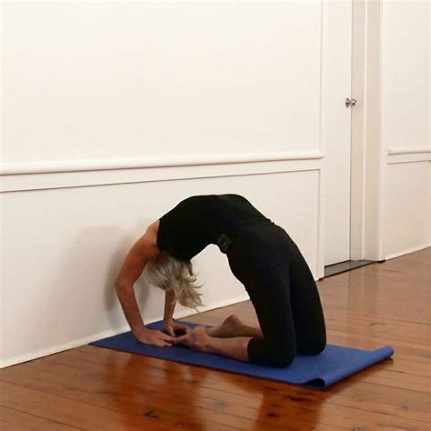 Pose Of The Week Kapotasana Pigeon Pose Kapotasana Pigeon Pose