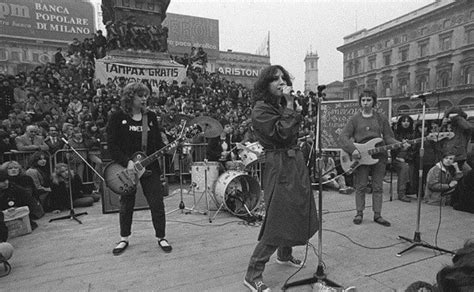 Le Foto Di Milano Degli Anni Ottanta Mostrano Una Citt Molto Diversa