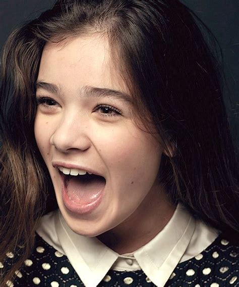 17 Best images about Hailee steinfeld on Pinterest | Vampire diaries, Her hair and Long ponytail ...