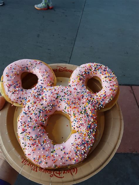 Disney Donuts In Disney Desserts Disney World Food Disneyland Food