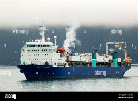 Cable Laying Ships Hi Res Stock Photography And Images Alamy