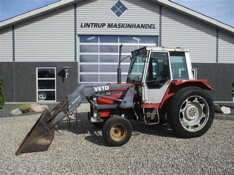 Massey Ferguson 675 Speedshift med frontlæsser Lintrup Maskinhandel A