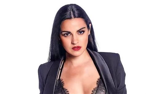 Bum Bum Dale Dale Part Reykon Lyrics In English Maite Perroni