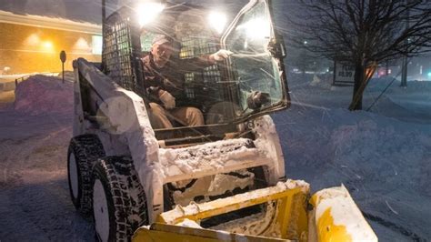 Second storm threatens blizzard cleanup in snow-weary Halifax | CBC News