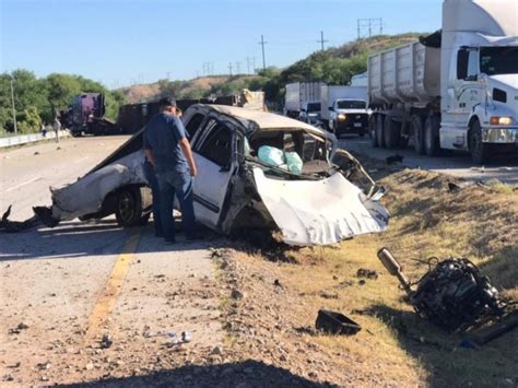 Dos Lesionados Deja Aparatoso Choque De Tres Veh Culos