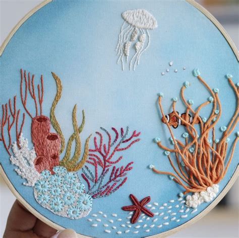 Pin By Vera Lucia On Bordados Embroidery Theme Embroidery Hoop