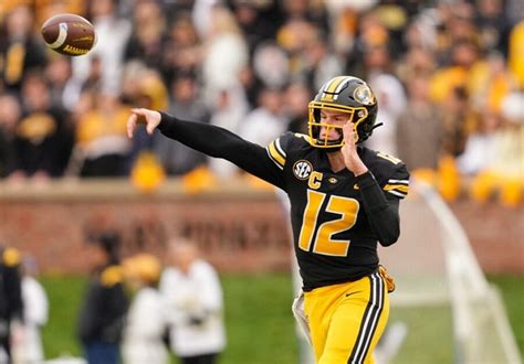 Arkansas Vs Missouri Prediction Preview Odds Pick Nov 25