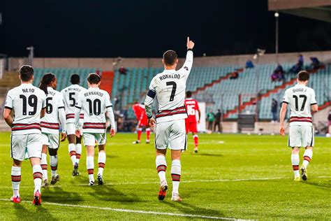 Cristiano Ronaldo Marca E Portugal Vence Luxemburgo De Virada Nas Eliminatórias Para Copa De