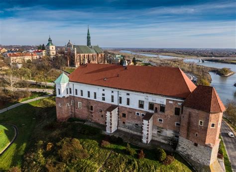 Muzeum Zamkowe w Sandomierzu Urząd Miejski w Sandomierzu