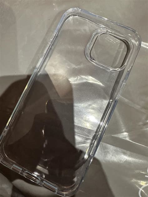 iPhone 15 Zero Clear Case