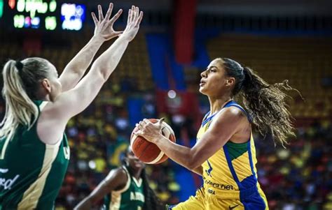 Seleção brasileira feminina de basquete perde para a A ABC do ABC