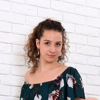 Melissa Maz Babe Page Watch This Adult Model On FreeOnes