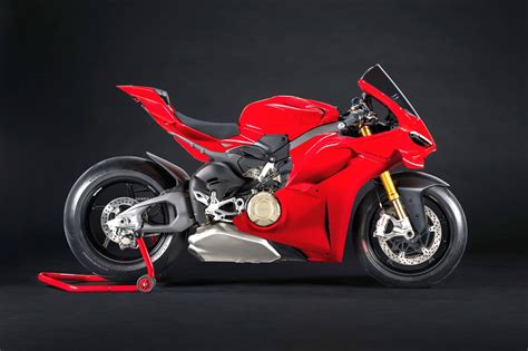 Motorrad Vergleich Ducati Streetfighter V4 SP2 2024 Vs Ducati Panigale