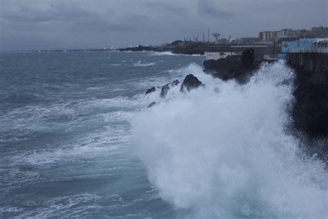 Arriva luragano Apollo è allerta maltempo in Sicilia Barricatevi in