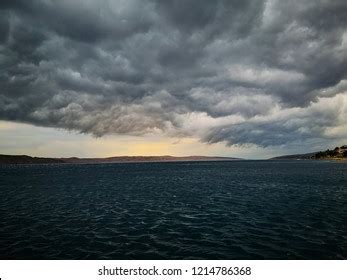 1,403 Bora Wind Images, Stock Photos & Vectors | Shutterstock