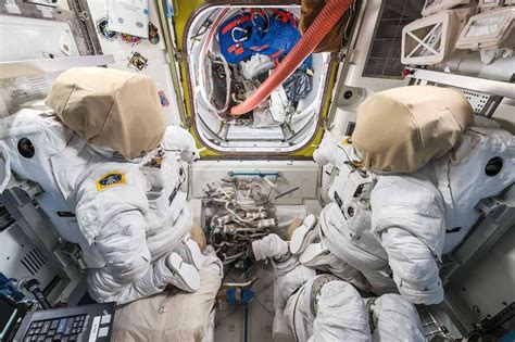 Iss Quest Joint Airlock Equipment And Crew Locks Issuu