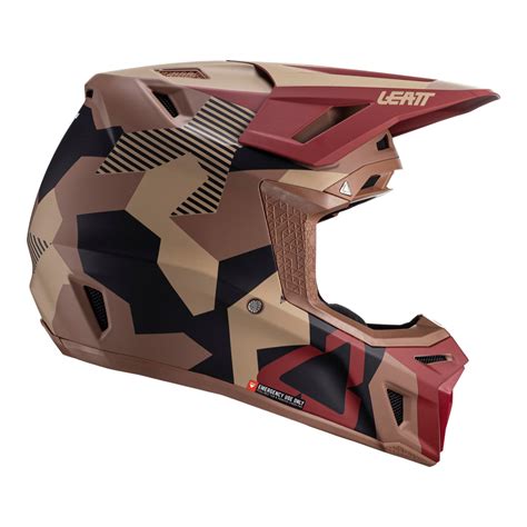 Leatt Helmet Kit Moto 8 5 V24 Rubystone L Tracktion Motorcycles