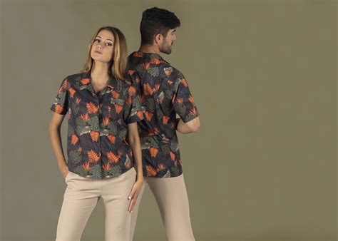 Camisa Camarero GARYS HAWAI PARAISO Para El Verano Compra Online