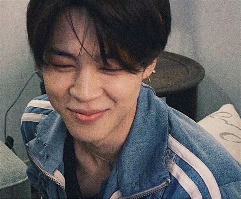 Pin By Alexia Martinez ♡ On My Pins 🏻 Jimin Jimin Pictures Bts Jimin