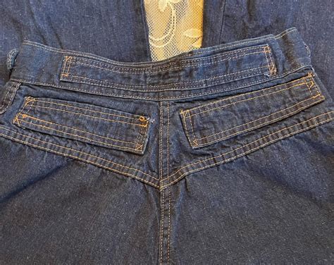 Vintage Gap Corduroys 1970s 1980s Navy Blue Cords High Waisted Jeans