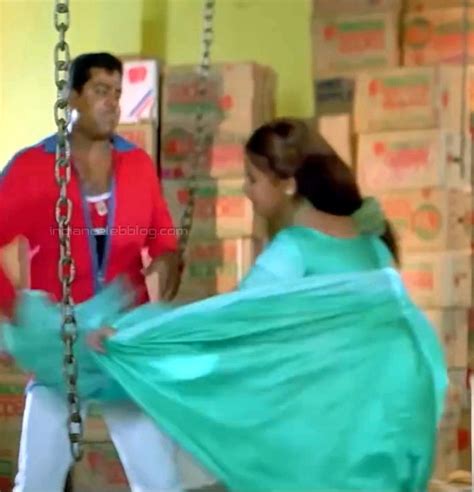 Rachna Banerjee Bengali Actress Pm Hot Saree Strip Hd Stills