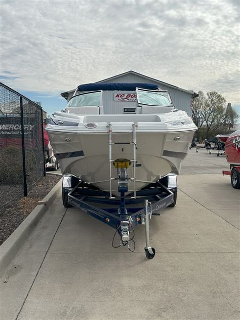 2025 Crownline E235 - KC Boat Doctor