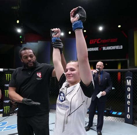 Ufc Vegas 69 Erin Blanchfield Defeats Jessica Andrade By Submission In