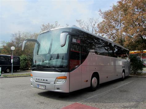 Setra 415 GT HD Aus Wien In Krems Gesehen Bus Bild De