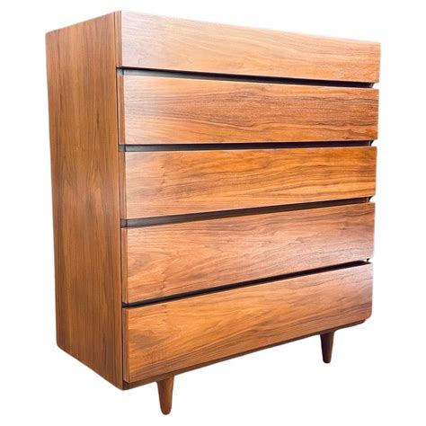 Newly Refinished Mid Century Modern Walnut Highboy Dresser For Sale