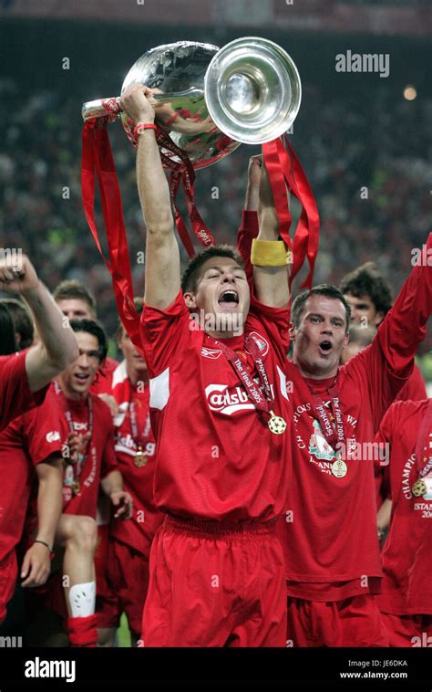 STEVEN GERRARD & EUROPEAN CUP CHAMPIONS LEAGUE FINAL 2005 ISTAMBUL ...