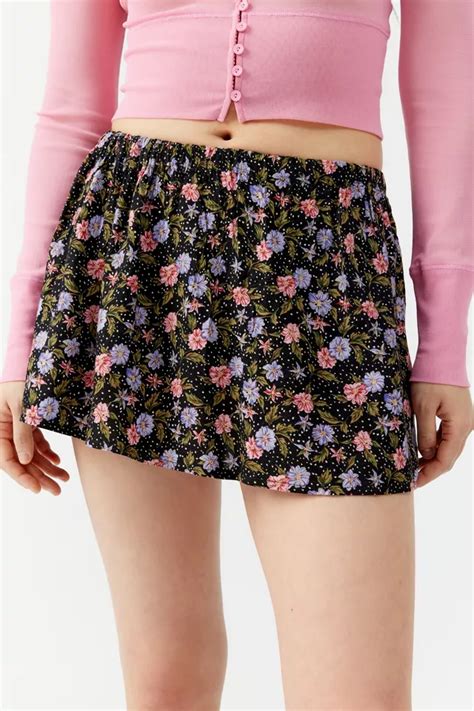 Urban Renewal Remade Floral Micro Mini Skirt Urban Outfitters Canada