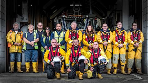 Become A Lifeboat Station Volunteer Rnli Volunteers