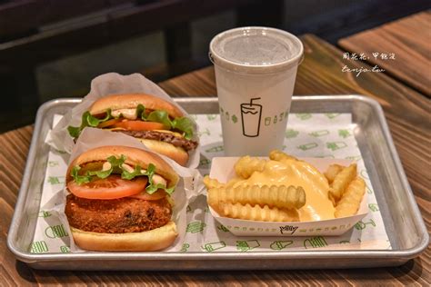 【大阪美食】shake Shack 號稱全紐約最好吃漢堡！心齋橋梅田日本環球影城附近皆有分店 周花花，甲飽沒