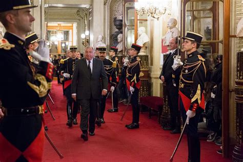 Le Pr Sident Du Senat En Martinique Land