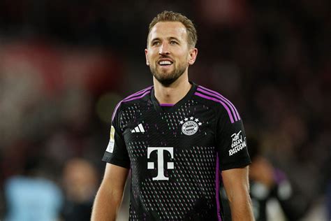 Habe Ich Noch Nicht Erlebt Harry Kane Gewinnt Ersten Titel Beim Fc