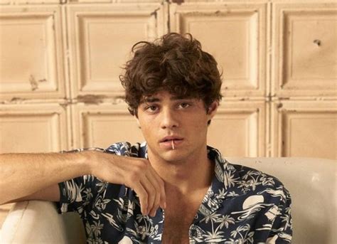 Noah Centineo Chi L Attore Di The Recruit Donnemagazine It