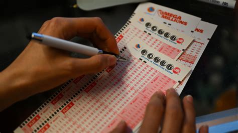 Lottery Warning To Check Tickets For Unclaimed Mega Millions Prize