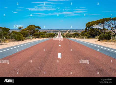 Australian highways in South Australia Stock Photo - Alamy