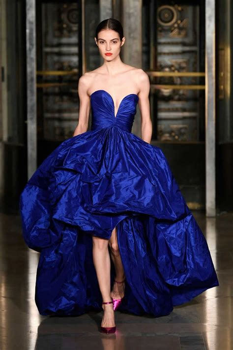 Oscar De La Renta Ready To Wear Fall Collection 2020 Desfile De Moda Oscar De La Renta