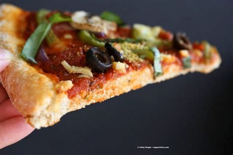 Easy Veggie Vegan Pizza With 20 Minute Crust Vegan Richa