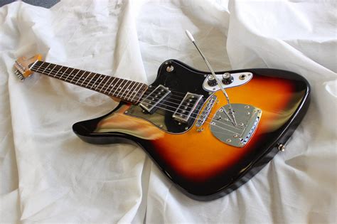 Guitar Blog Aria Retro Classics 1532j A Tasty Re Issue Of One Of Their 1960s Guitars