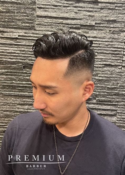 フェード×パーマ｜ヘアカタログ｜高級理容室・床屋・ヘアサロン｜premium Barber（プレミアムバーバー）