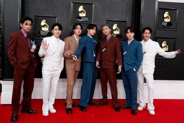 BTS la banda de K Pop sacó Take Two una nueva canción para celebrar