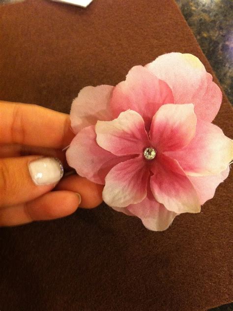 Glitz & Glam: DIY Hair Flowers