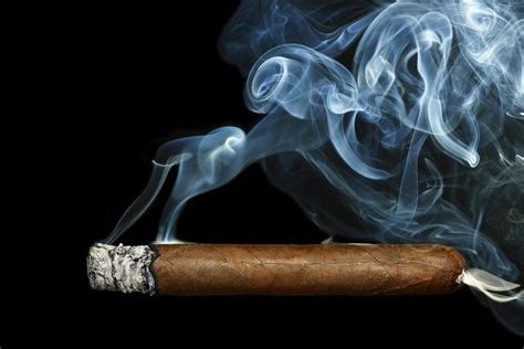 Can Too Much Smoke From Your Cigar Be A Bad Thing The Cigar Store