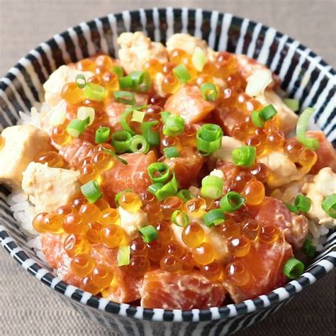 サーモンとイクラのクリームチーズ親子丼 作り方・レシピ クラシル