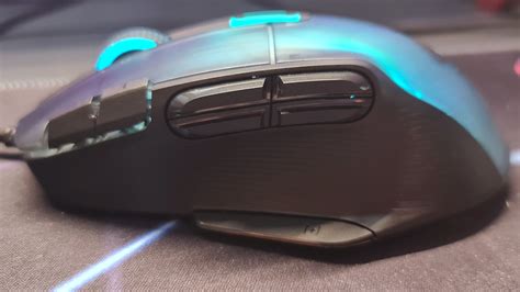 Roccat Kone Xp Review A Beautifully Bright Rgb Gaming Mouse