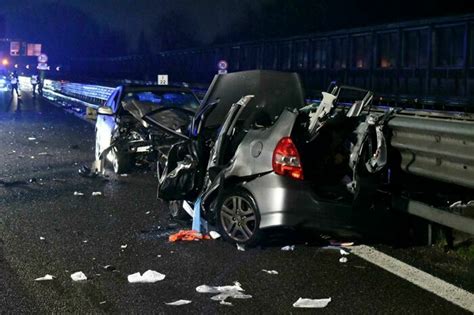 Incidente Mortale In Tangenziale Ovest A Milano Foto B V